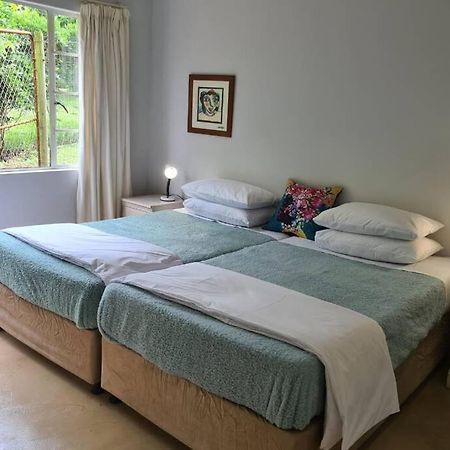 Hilltop Farm Valley View Cottage Henburg Park Extérieur photo